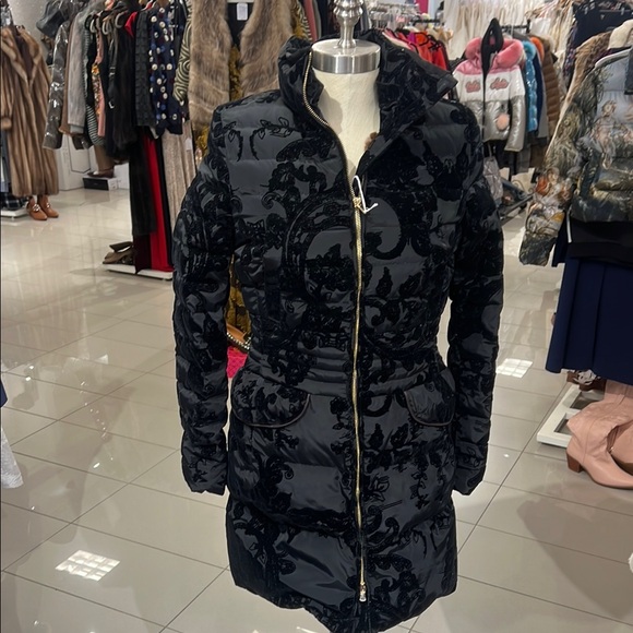 Elegant Black Quilted Women's Coat by Desigual - Picture 1 of 9